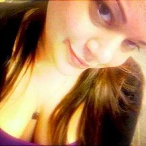 Meet your Posher, Talia